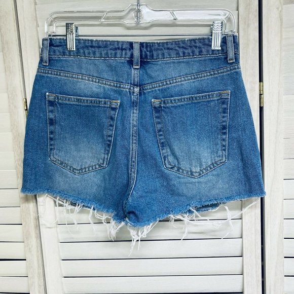Forever 21 Women's  Distressed Denim Shorts Sz 27 - Picture 3 of 8